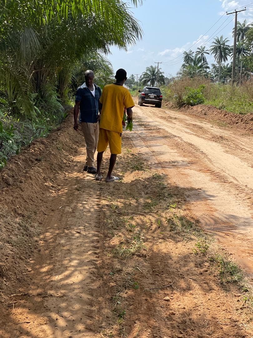 Grading of Earth Road Across Communities